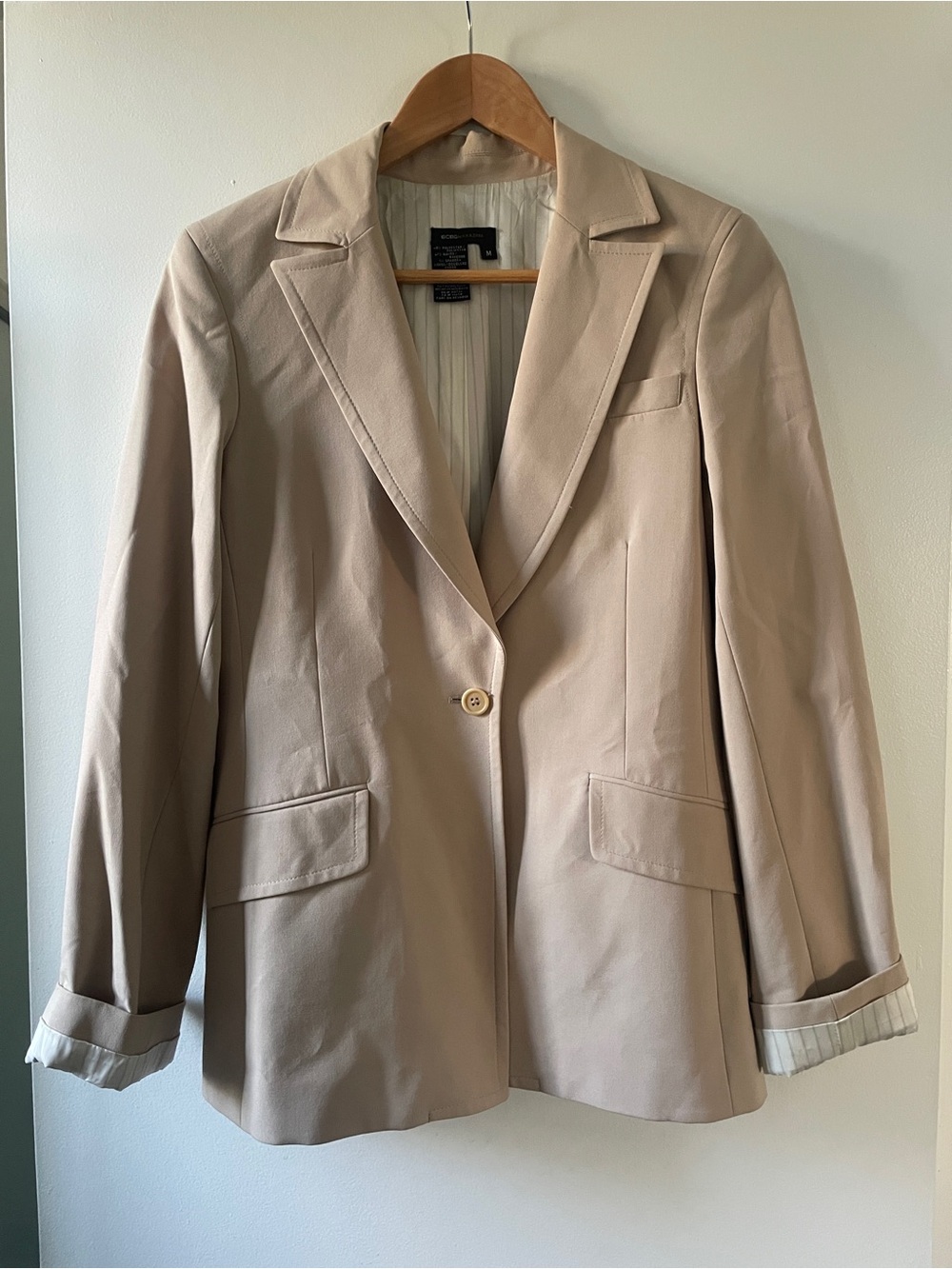 BCBGMaxAzria Light Beige Single-Button Blazer